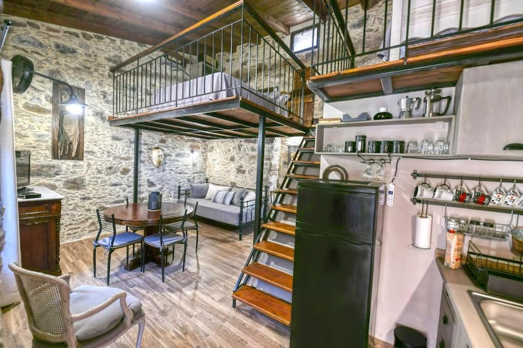 하니아 Pefkopetro Loft 빌라 외부 사진