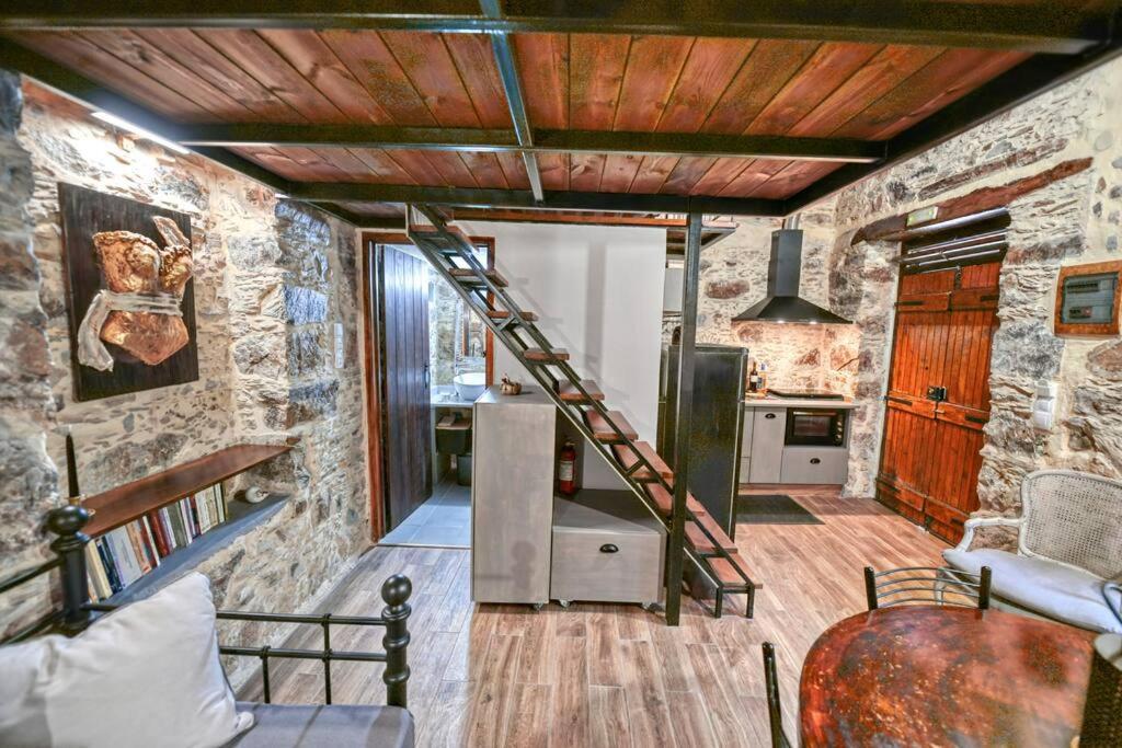 하니아 Pefkopetro Loft 빌라 외부 사진